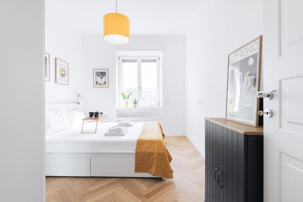 Easylife - Apartment With Balcony Near Navigli Milano Esterno foto