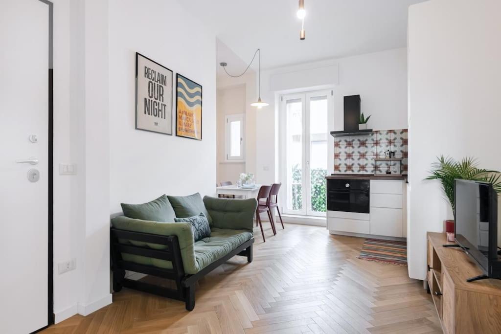 Easylife - Apartment With Balcony Near Navigli Milano Esterno foto
