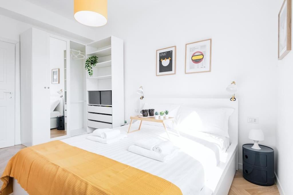 Easylife - Apartment With Balcony Near Navigli Milano Esterno foto