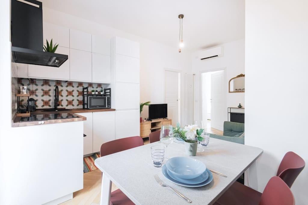 Easylife - Apartment With Balcony Near Navigli Milano Esterno foto